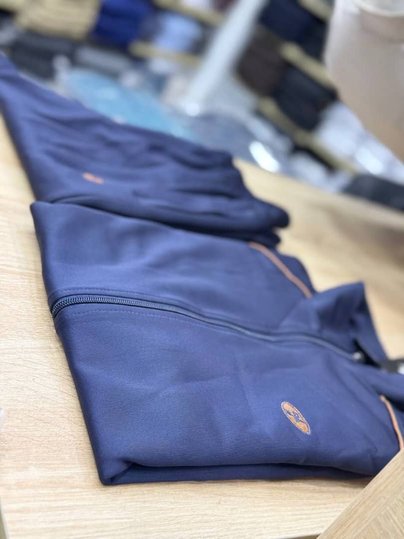 طقم رياضي رجالي